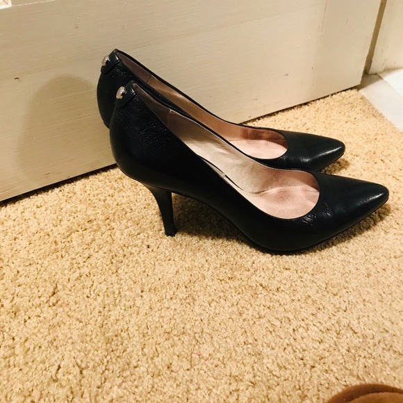 Michael Kors Leather Pumps - Picture 2 of 2